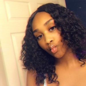 Meet your Posher, Mya